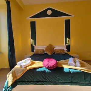 Residenze Serventi Longhi Pensjonat